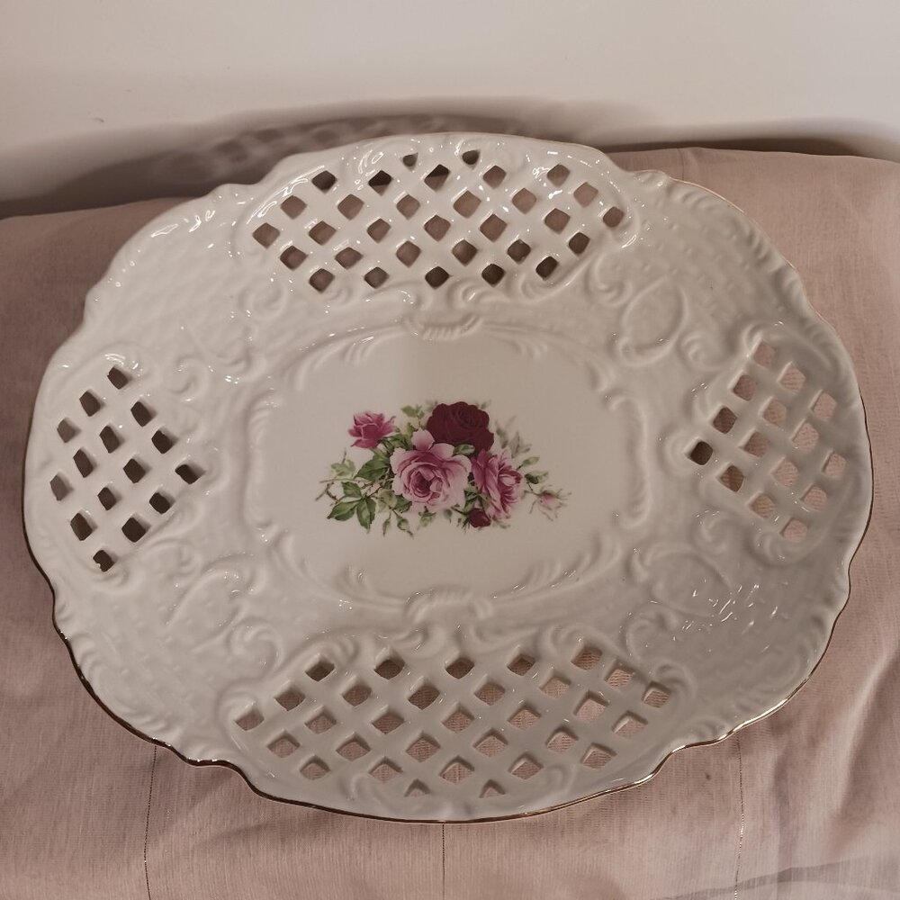 Formalities Rose Collection Baum Bros. Lattice Plate